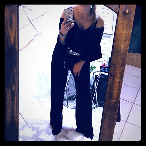 Black jumpsuit embellished cold shoulder, size L - Picture 2 of 10